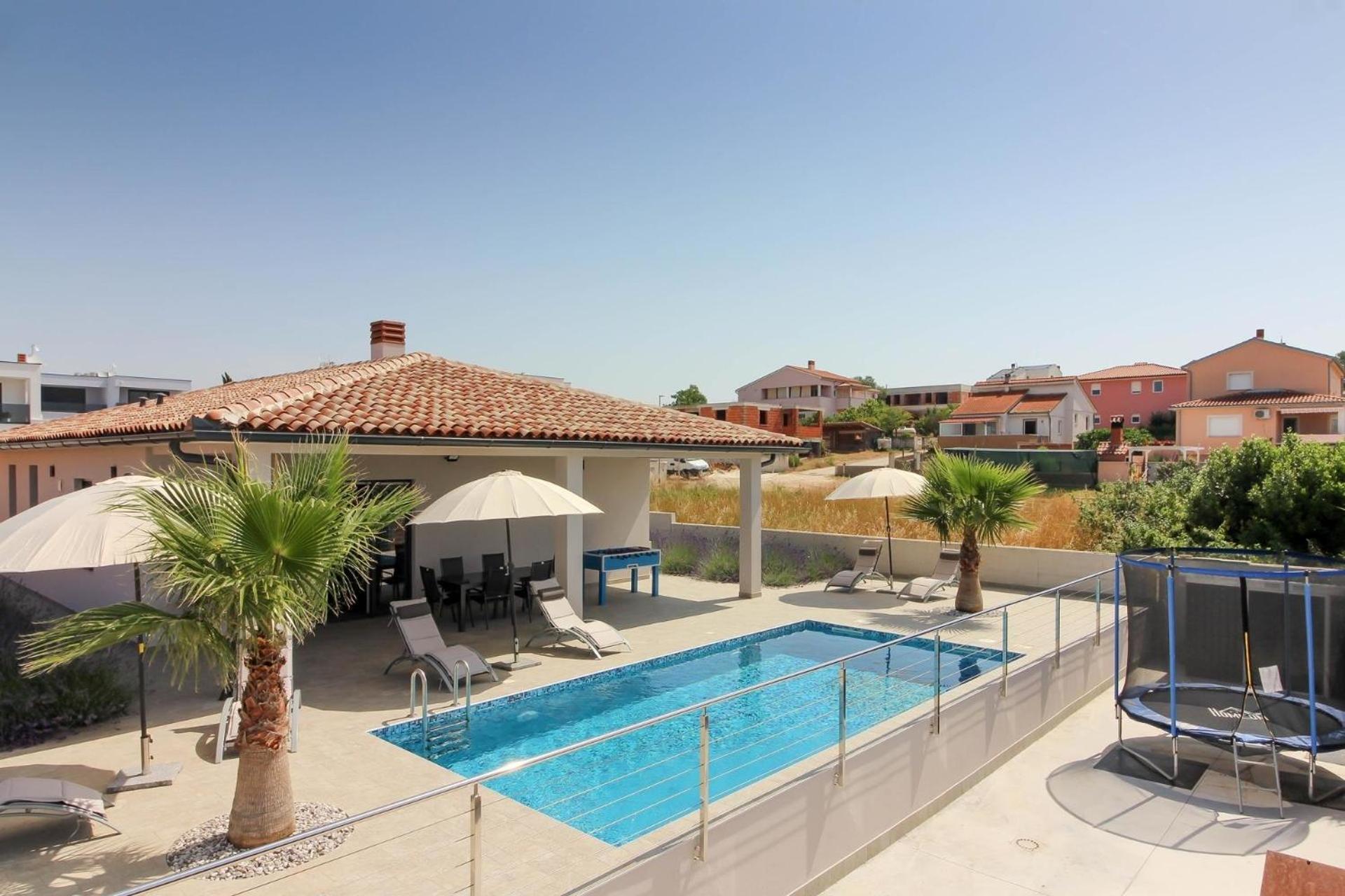Vikendica Mit Privatpool Fuer 8 Personen Ca 170 Qm In Pula, Istrien Istrische Riviera